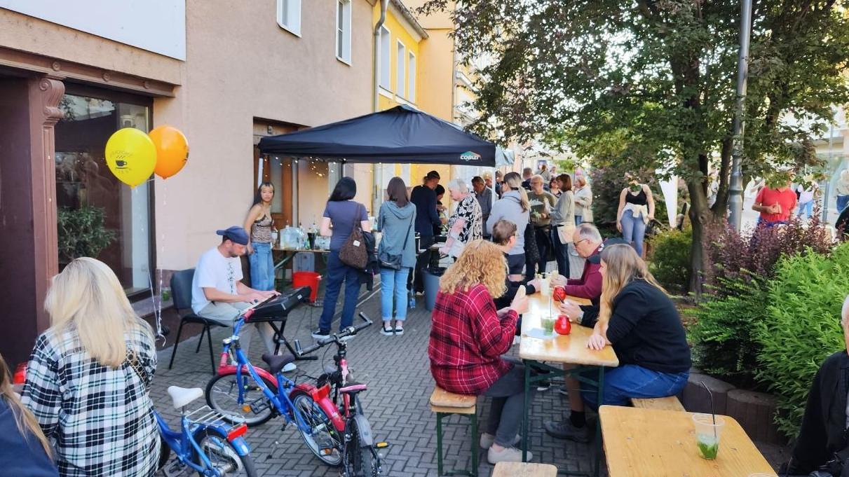 Wir sind auf der Cocktailmeile! 